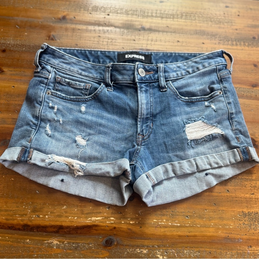 Express Distressed Shortie Relaxed Loe Rise Blue Jean Shorts